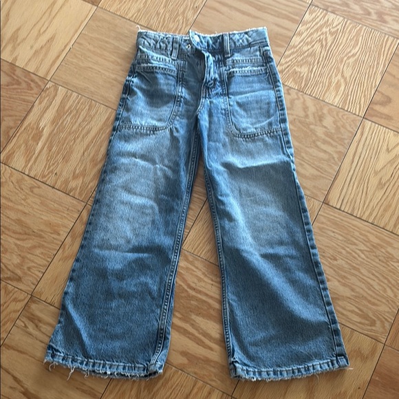 Zara Kids Blue Jeans wide leg high rise size 9 - Picture 1 of 7